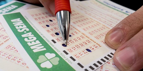 Mega-Sena acumula, e prêmio estimado chega a R$ 45 milhões