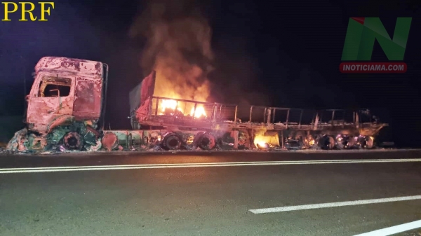 MARANHÃO - Incêndio destrói caminhão na BR-316