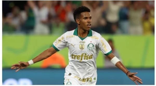 ESTÊVÃO VAI DE PROMESSA A REALIDADE EM 2024 E ABRE NOVO ANO EM ALTA