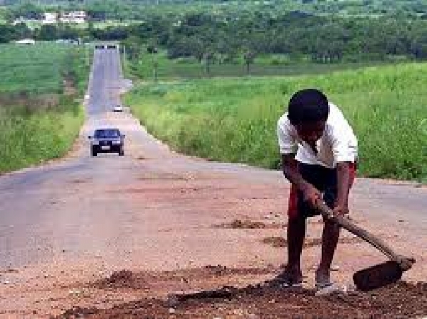 Dados do IBGE mostram que exploração do trabalho infantil cresceu 4,5% em 2014