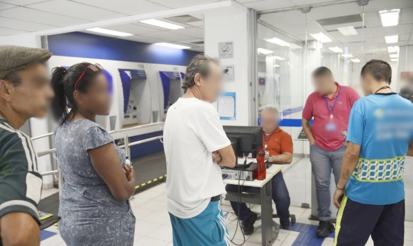 Prazo para saque imediato de até R$ 998 do FGTS acaba amanhã