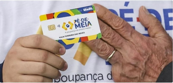 TCU SUSPENDE R$ 6 BILHÕES DO PÉ DE MEIA; MEC NEGA IRREGULARIDADES