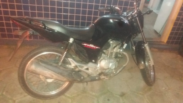 MARANHÃO - PRF troca tiros com assaltantes e recupera moto roubada