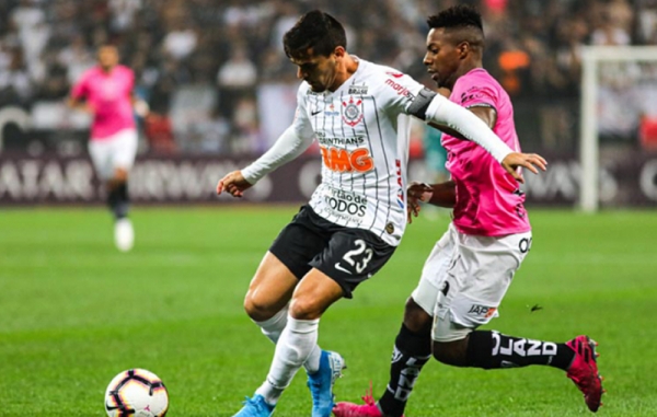 Corinthians tropeça em casa na semifinal da Sul-Americana