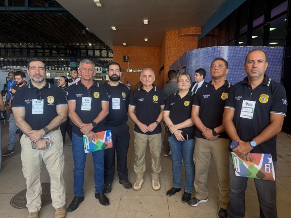 POLÍCIA CIVIL PARTICIPA ENCONTRO DE PREFEITAS E PREFEITOS DO MARANHÃO