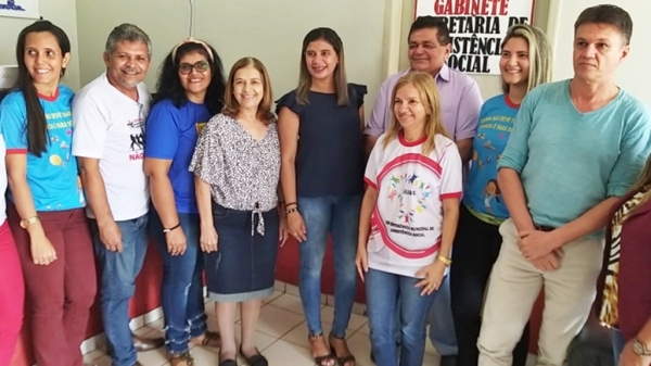 Prefeito Municipal visita Secretaria de Assistência Social