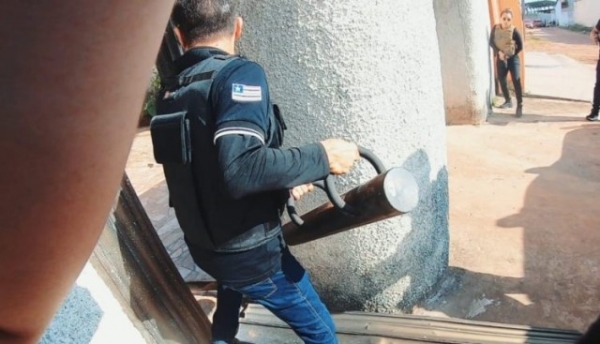 MULHER É PRESA SUSPEITA DE MANDAR MATAR O NAMORADO EM VITÓRIA DO MEARIM