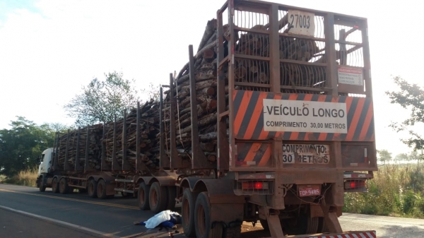 Motociclista morre após colisão com carreta na BR-010