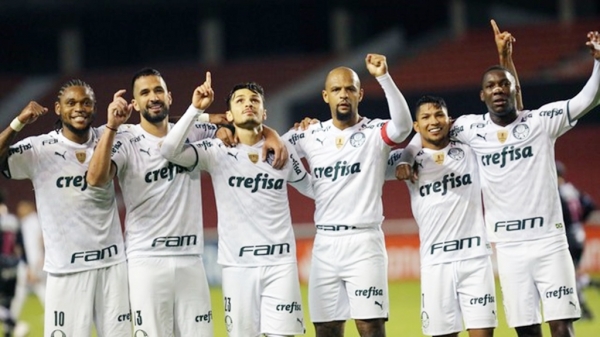 Palmeiras vence Independiente del Valle, mantém 100% e avança às oitavas