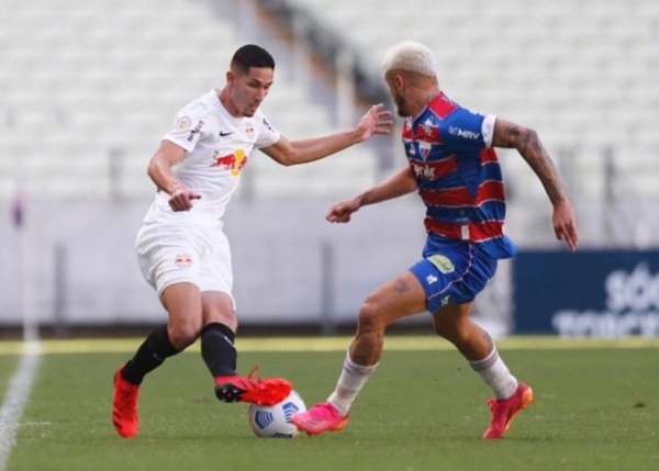 Com gol de Robson, Fortaleza vence e tira invencibilidade do Bragantino