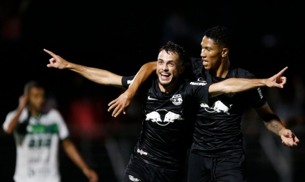 Com gol de Hyoran, Bragantino consegue primeira vitória no Paulista