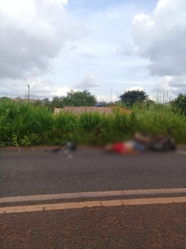 AÇAILÂNDIA – MOTOCICLISTA MORRE ESMAGADO NA BR- 010 EM FRENTE AO COLINA PARK