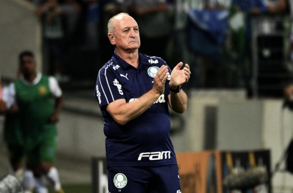 Felipão comemora classificação do Palmeiras e fala sobre jogar bonito: 