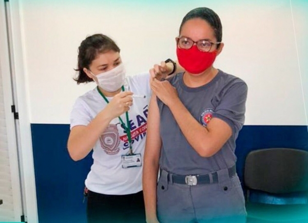 Açailândia começa a vacinar profissionais da área da segurança