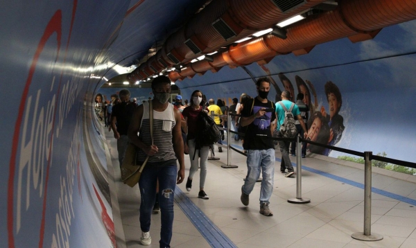 Brasil registra quase 4 mil casos de covid-19 em 24 horas