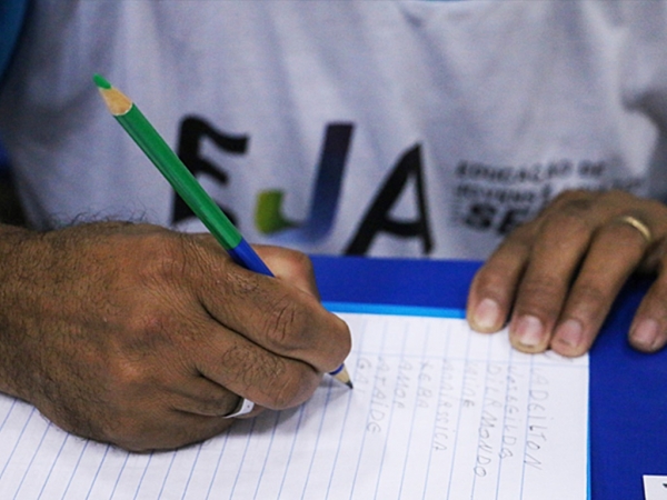 ANALFABETISMO CAI NO MARANHÃO E TEM A MENOR TAXA DOS ÚLTIMOS 12 ANOS