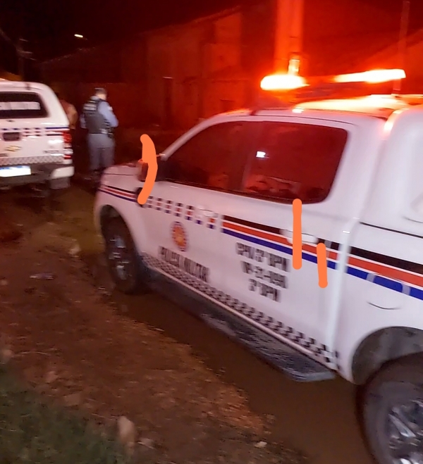 HOMEM É MORTO A TIROS DENTRO DE CASA NA VILA LEANDRA