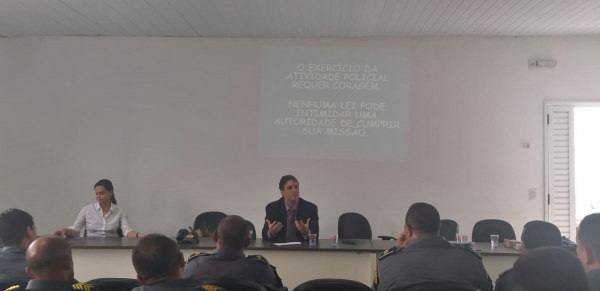 AÇAILÂNDIA - Membros do Judiciário realizam palestra sobre Lei de Abuso de Autoridade