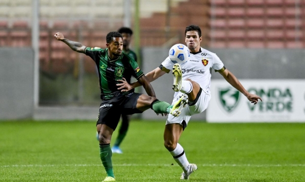 Sport bate América em Minas com gol no final da partida