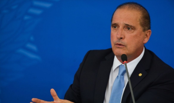 Governo vai cruzar dados para o pagamento do auxílio de R$ 600