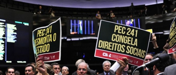 Governo espera manter margem de votos para aprovar PEC 241 na Câmara