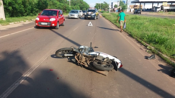 Duas motocicletas colidem em veículo na BR-135 no Maranhão