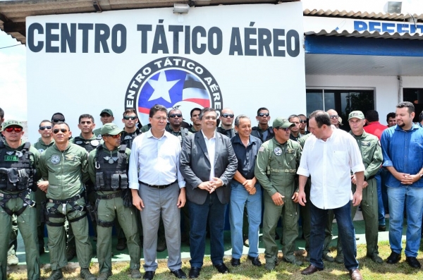 Flávio Dino entrega base com helicóptero para reforçar segurança e resgates na região de Presidente Dutra
