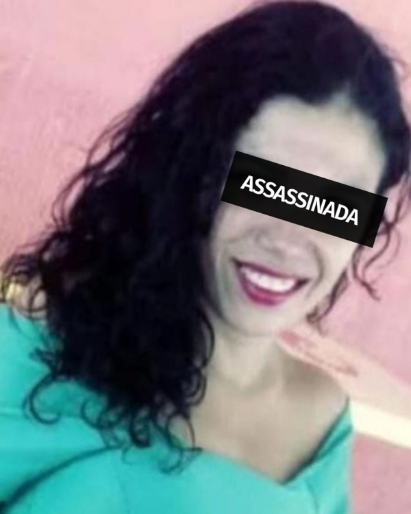 MULHER É MORTA A TIROS NO BAIRRO SANTA RITA