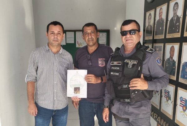 AÇAILÂNDIA – VEREADOR KELL SE REUNI COM COMANDANTE DO 3ª CIA E PEDE MAIS SEGURANÇA PARA O POVOADO NOVA BACABAL.