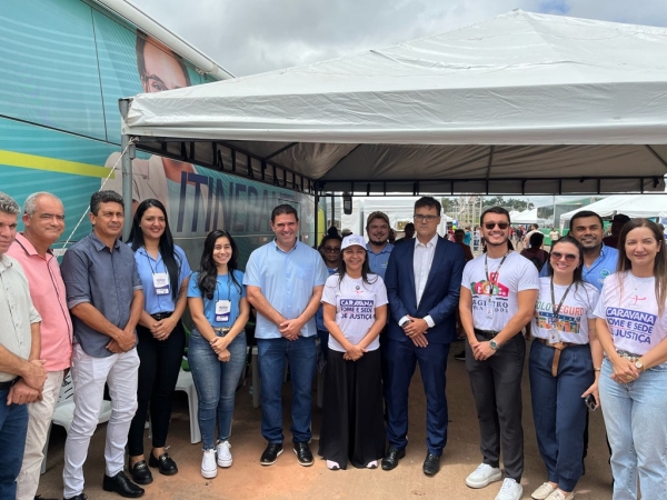 PREFEITO DE AÇAILÂNDIA DR. BENJAMIM É PEÇA IMPORTANTE NAS AÇÕES DA CARAVANA FOME E SEDE DE JUSTIÇA NA CIDADE