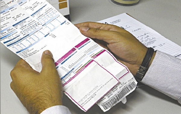 Brasil ocupa 4° lugar em ranking de tributos na conta de luz