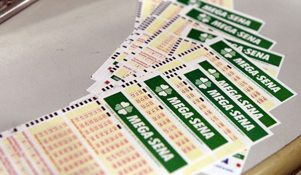 Mega-Sena pode pagar R$ 35 milhões nesta quarta-feira (8)