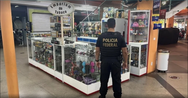 Polícia Federal fecha comércios e apreende cigarros eletrônicos em Imperatriz