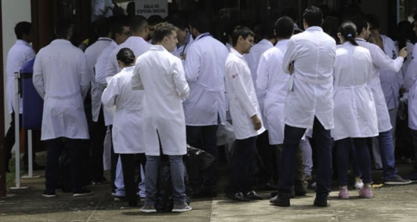 Após desistências, 200 vagas do Mais Médicos serão reabertas