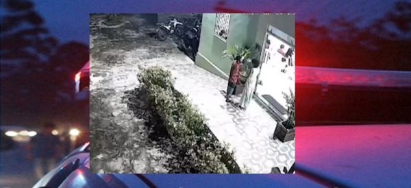 HOMEM ARMADO ASSALTA FIÉIS DE IGREJA EM CODÓ E É PRESO