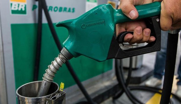 Petrobras reduz preço do diesel nas refinarias em 10%