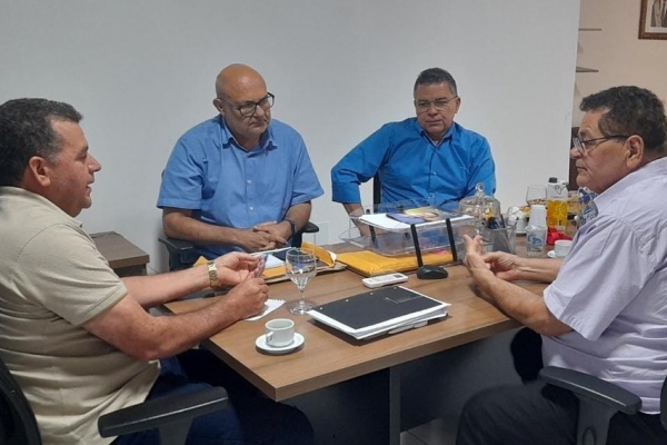 AÇAILÂNDIA - PREFEITO ALUÍSIO SOUSA VISITA  PRESIDENTE DA AGEMSUL