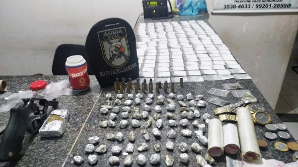 AÇAILÂNDIA – Polícia Militar prende 3 pessoas por tráfico 