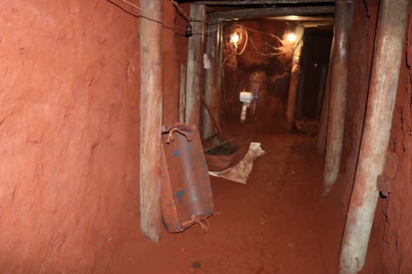 MS: Polícia descobre túnel que seria usado em assalto a banco