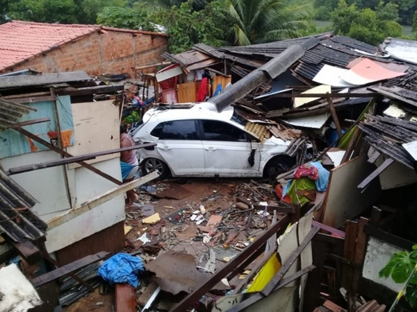 Justiça concede liberdade a motorista que causou acidente que destruiu casas no Jaracaty
