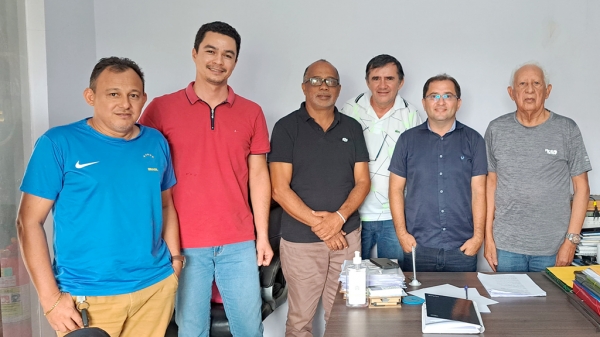 PRESIDENTE DA LIGA ESPORTIVA APRESENTA PROJETO INOVADOR À RÁDIO SORRISO FM