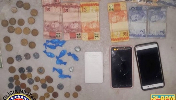 No interior do Maranhão, mulher é presa traficando drogas na companhia da filha de 10 anos