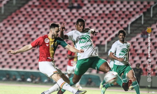 Sampaio vence a Chapecoense e Poveda chega ao 18º gol na serie B 