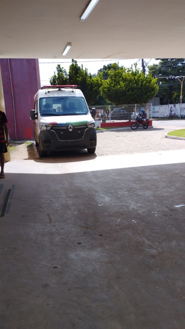 MOTORISTAS DE AMBULÂNCIAS DO GOVERNO DO ESTADO DENUNCIAM ATRASOS NO PAGAMENTO DOS SALÁRIOS