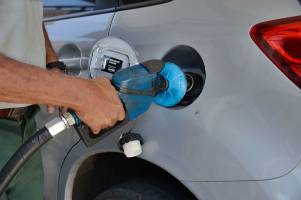 Petrobras eleva preço da gasolina em 3,5% e do diesel em 4,2%