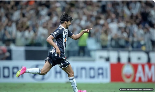 GUSTAVO SCARPA BRILHA E ATLÉTICO-MG BATE O PEÑAROL NA LIBERTADORES