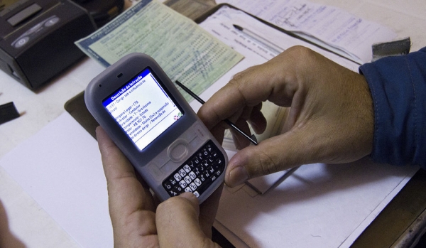 Multa por esquecimento de CNH poderá deixar de existir