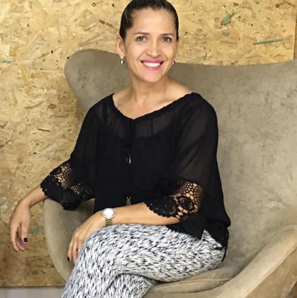 Marly Alves é pré candidata a deputada estadual nas eleições desse ano