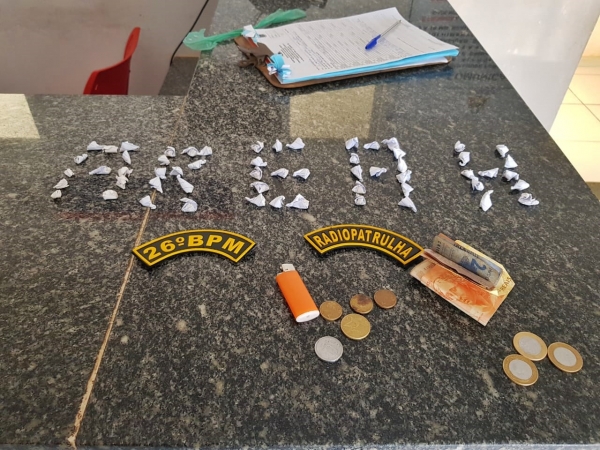 AÇAILÂNDIA - Polícia prende Mulher Suspeita de Comercializar Drogas na Região do Casqueiro.