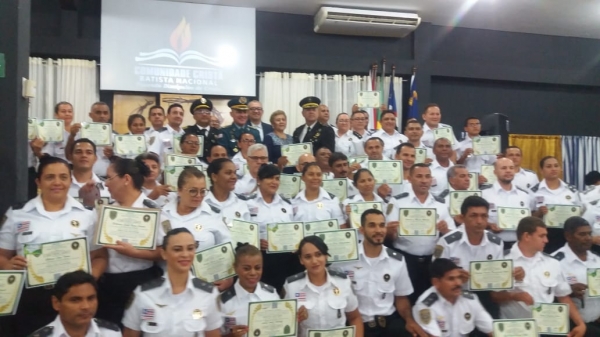 Chefe de Gabinete participa da diplomação dos novos ingressantes da Capelania UNICEV